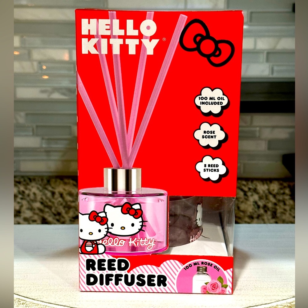 Hello kitty Sanrio rose aromatherapy reed diffuser - NEW